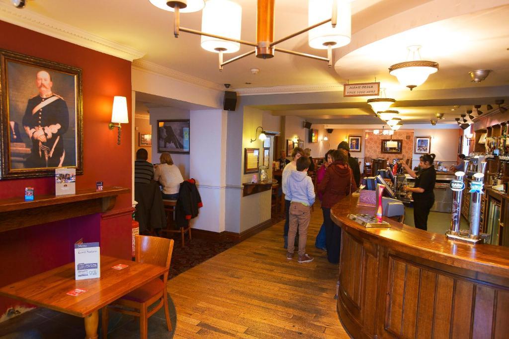 Hotel Lord Nelson Pembroke Esterno foto